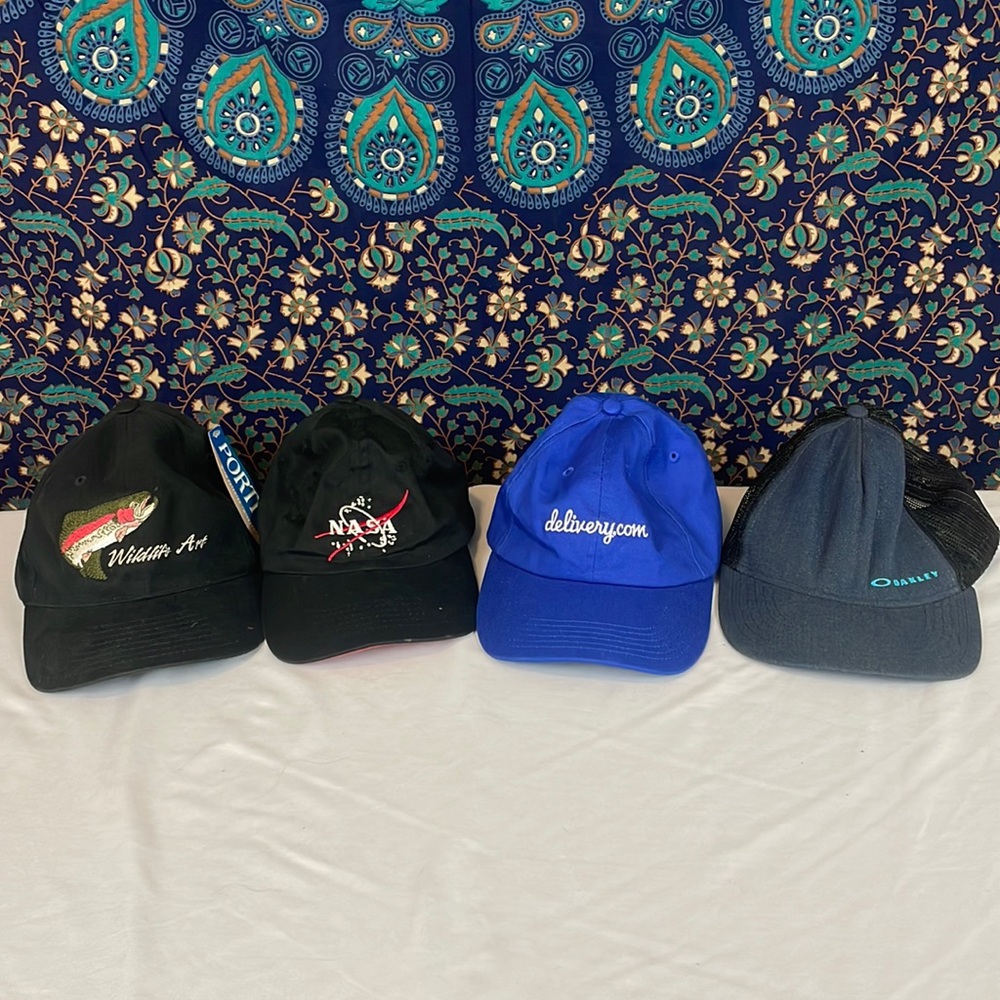 Lot of four hats